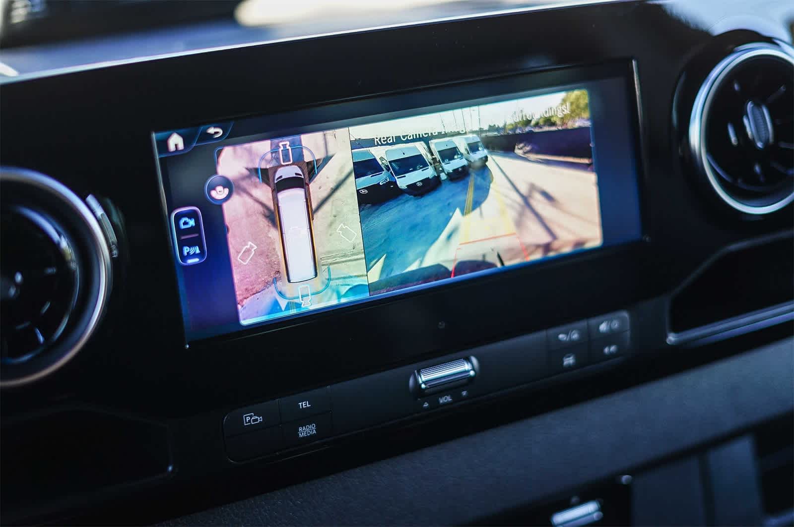 Thumbnail: 2026 Mercedes-Benz Sprinter - 27