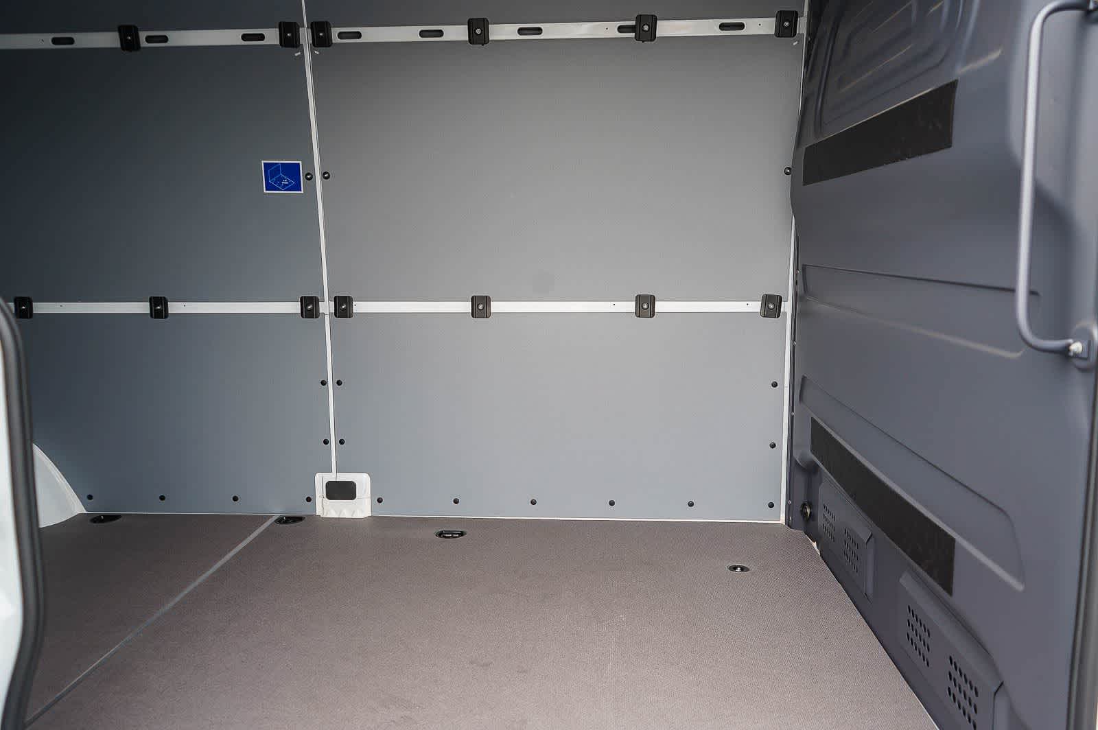 Thumbnail: 2026 Mercedes-Benz Sprinter - 16