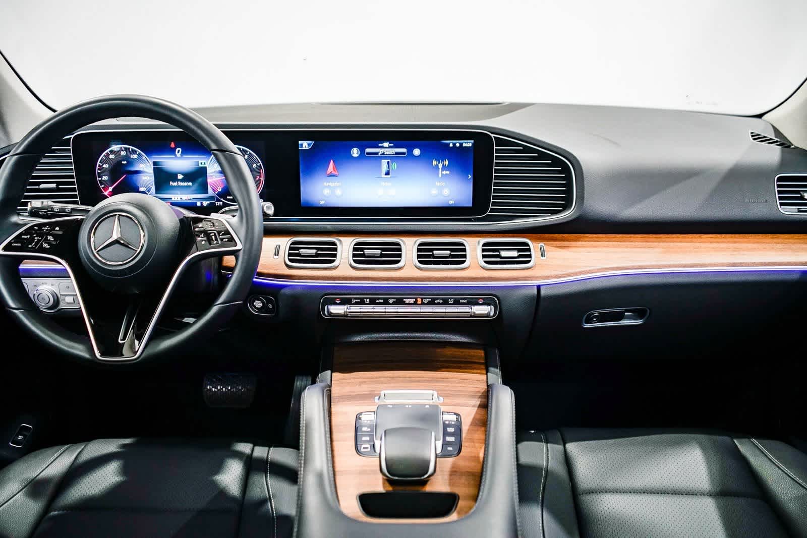 Thumbnail: 2025 Mercedes-Benz GLE - 12