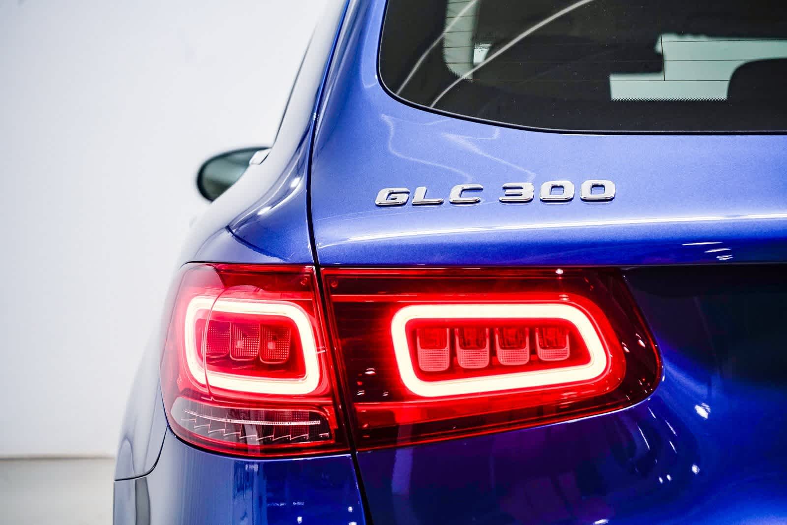 Thumbnail: 2022 Mercedes-Benz GLC - 9