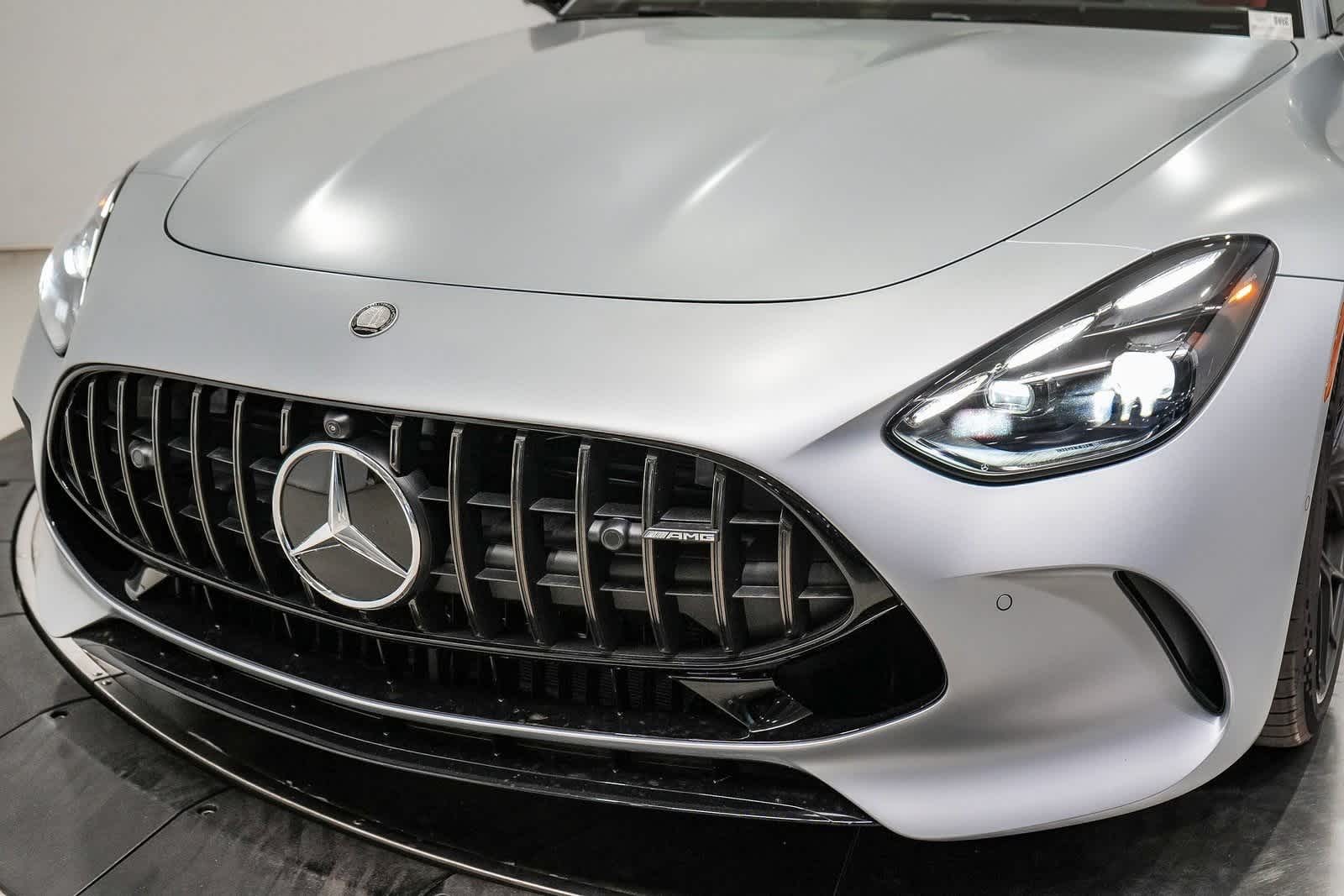 Thumbnail: 2025 Mercedes-Benz AMG GT - 8