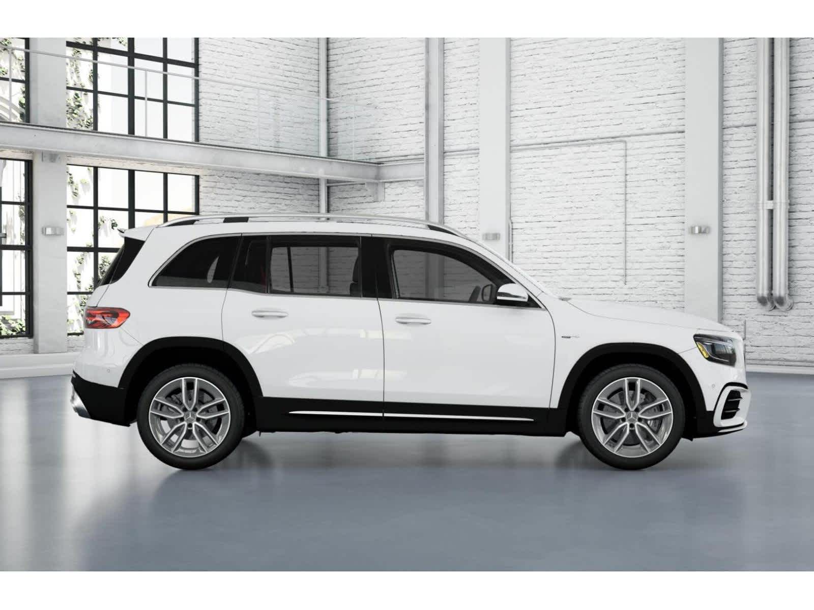 Thumbnail: 2026 Mercedes-Benz GLB - 2