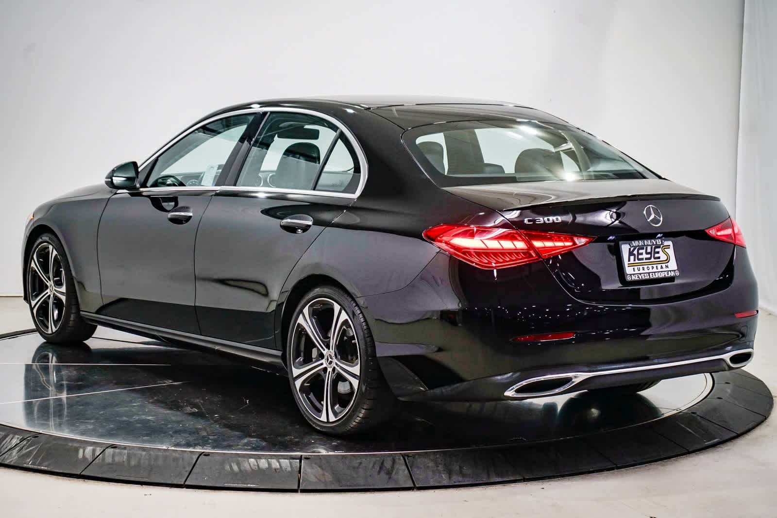 Thumbnail: 2022 Mercedes-Benz C-Class - 2