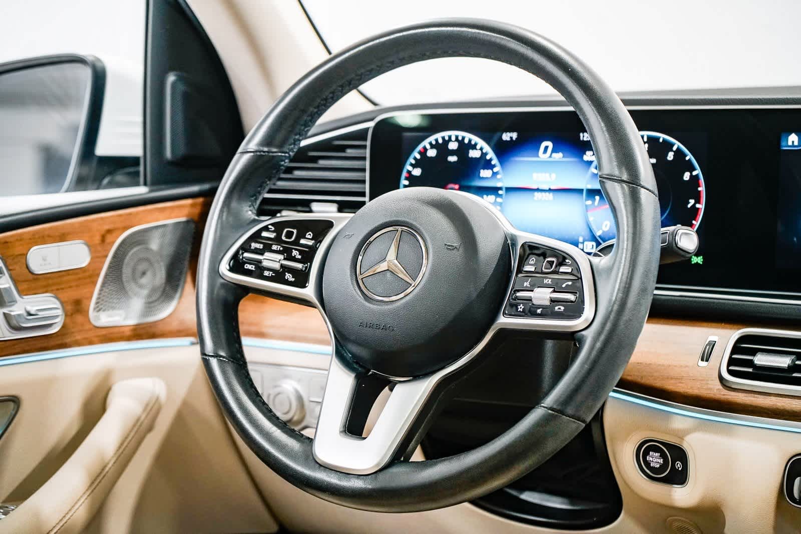 Thumbnail: 2023 Mercedes-Benz GLE - 15