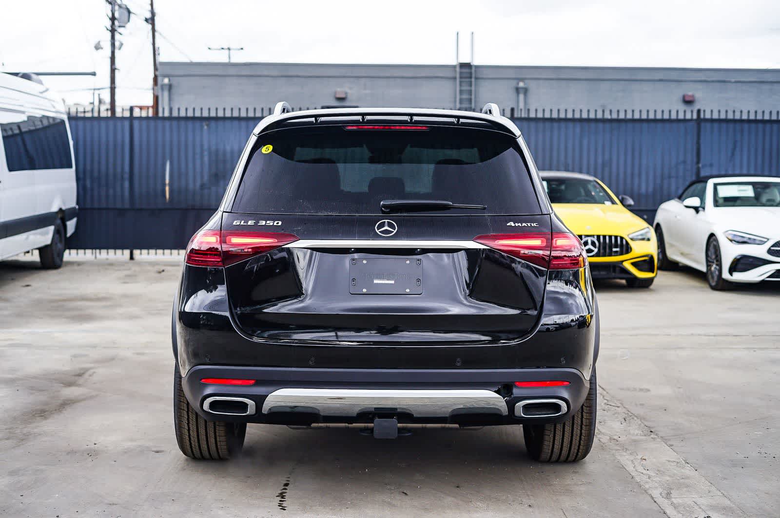 Thumbnail: 2026 Mercedes-Benz GLE - 3