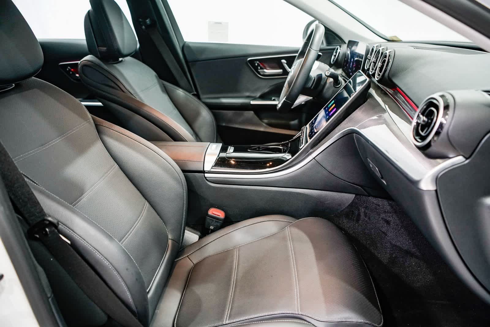 Thumbnail: 2025 Mercedes-Benz C-Class - 16