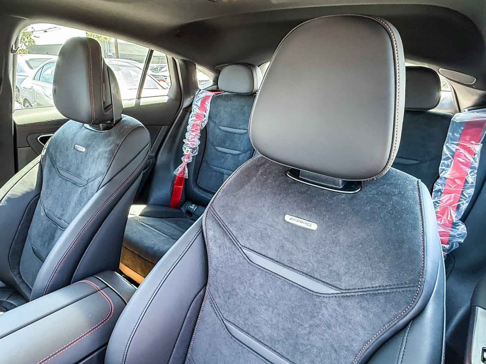 Thumbnail: 2025 Mercedes-Benz GLC - 27