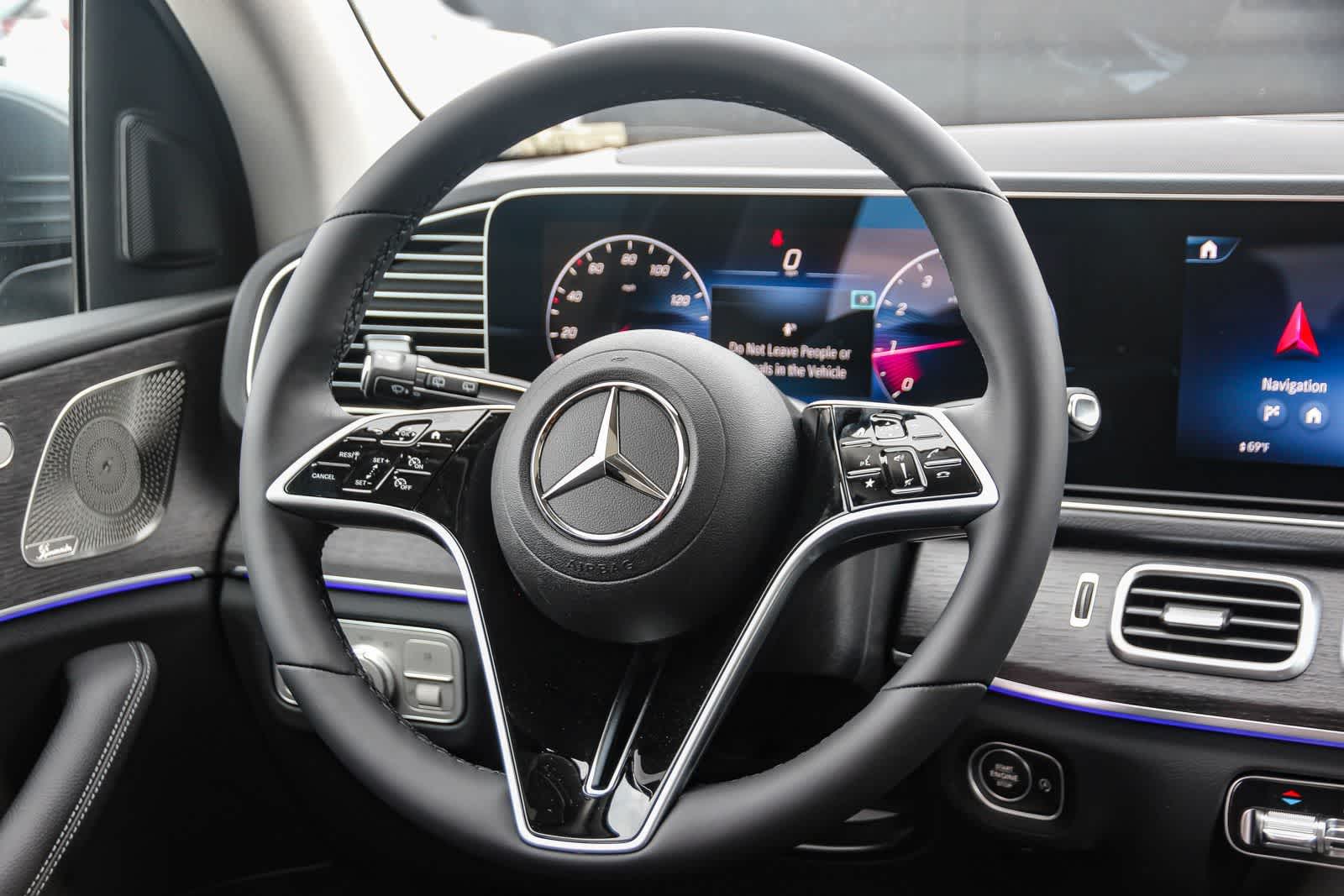Thumbnail: 2026 Mercedes-Benz GLE - 15