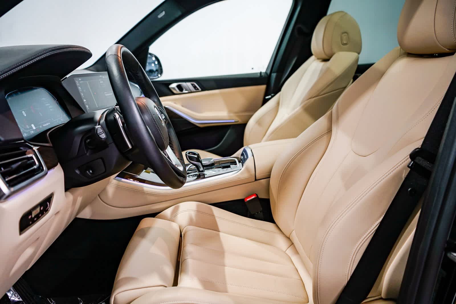 Thumbnail: 2022 BMW X5 - 17