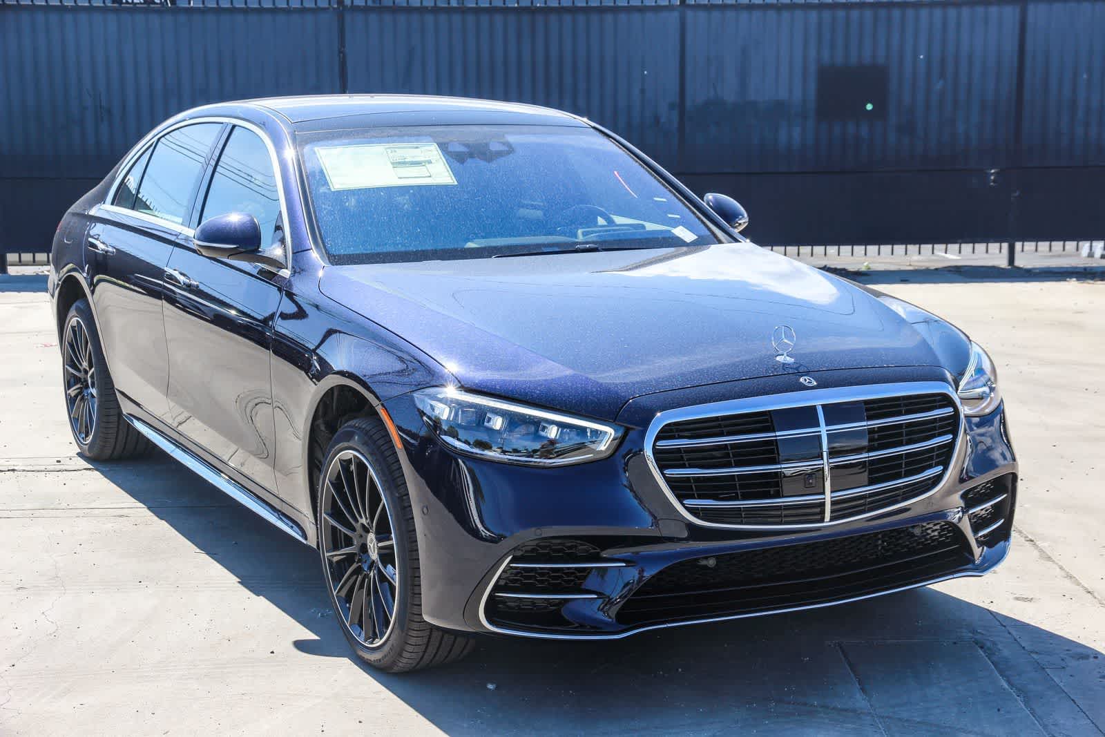 Thumbnail: 2026 Mercedes-Benz S-Class - 3