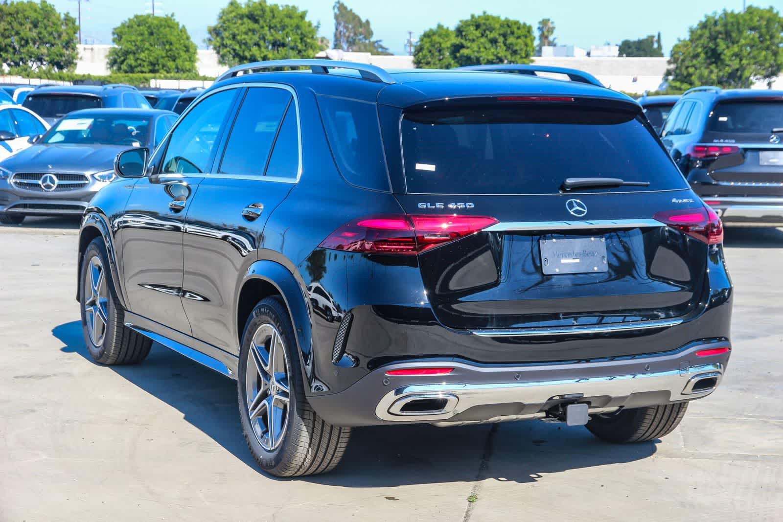 Thumbnail: 2026 Mercedes-Benz GLE - 6