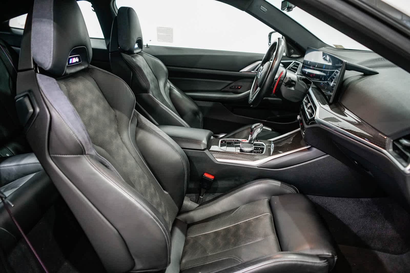 Thumbnail: 2024 BMW M4 - 15