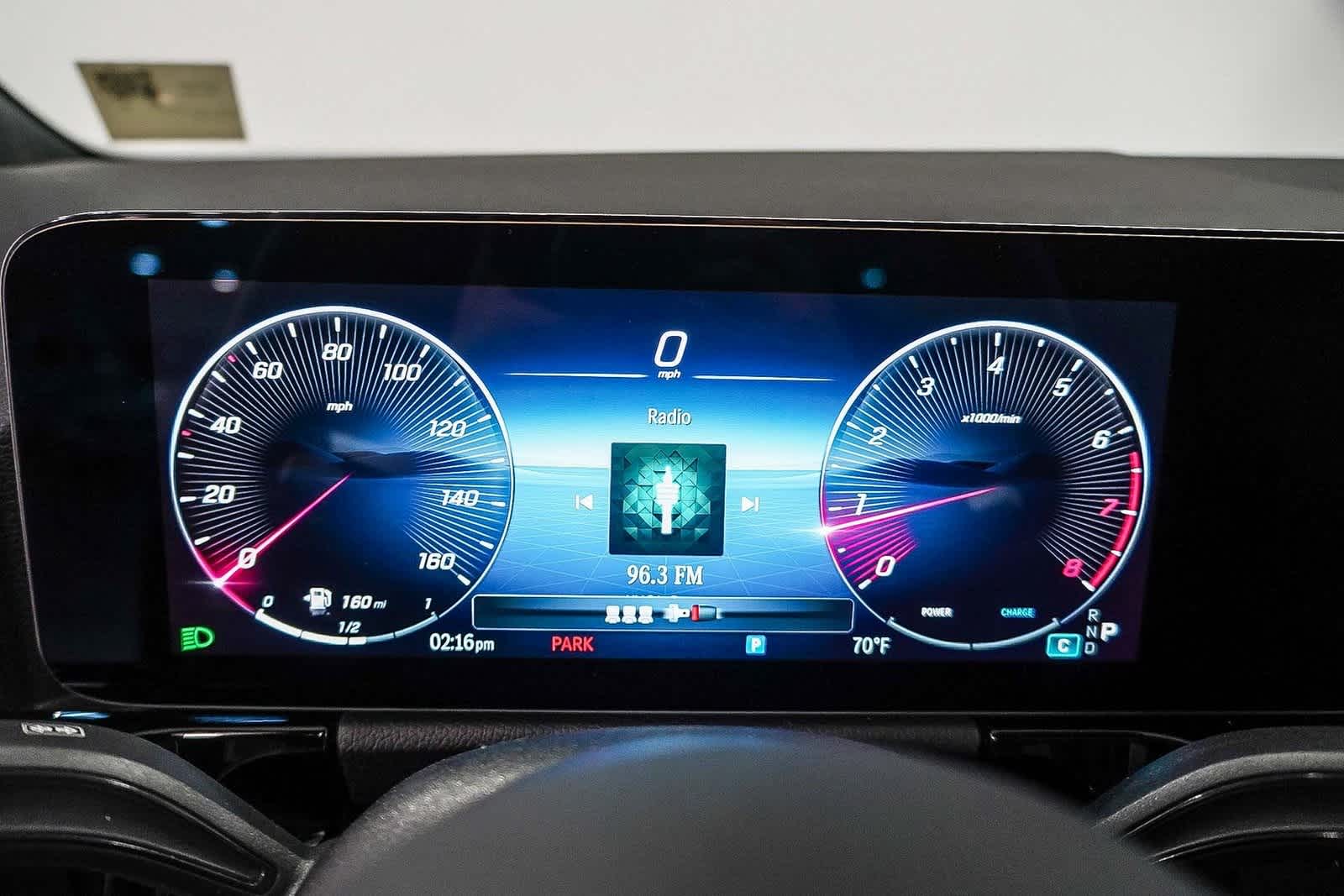 Thumbnail: 2025 Mercedes-Benz GLA - 25