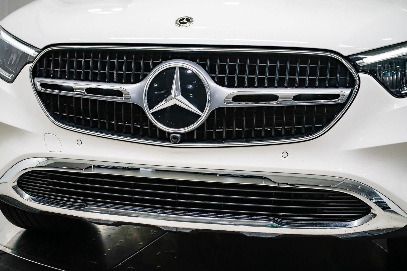 2024 Mercedes-Benz GLC 300 8