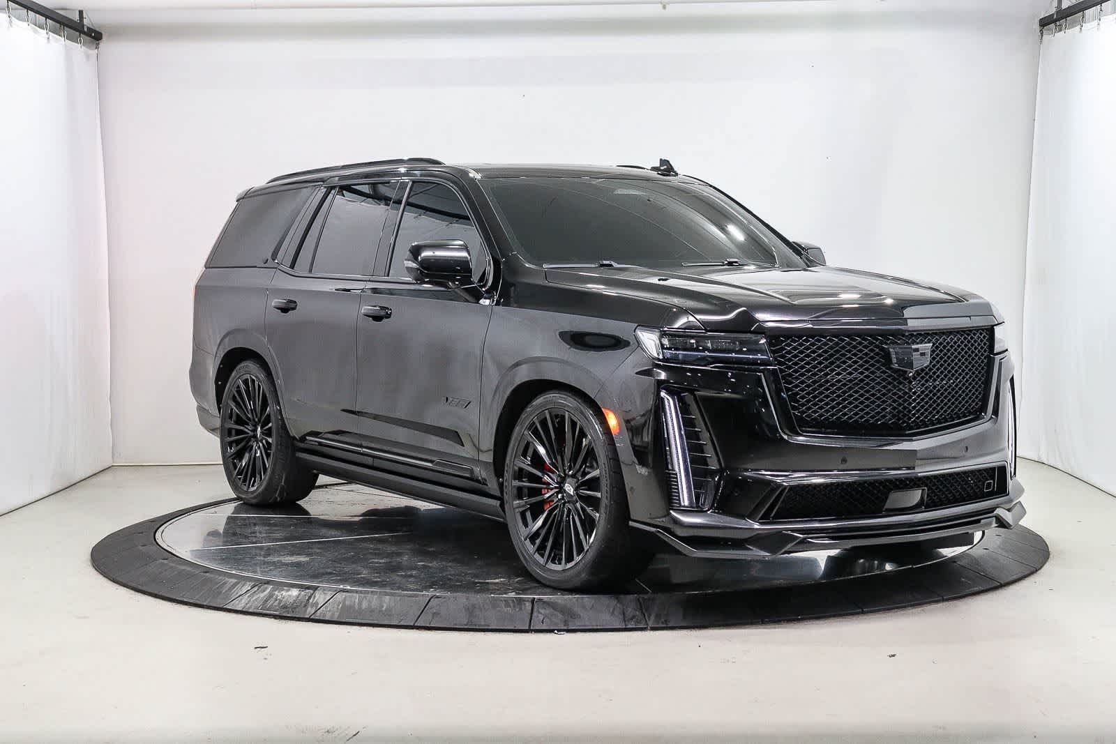 Thumbnail: 2023 Cadillac Escalade - 5
