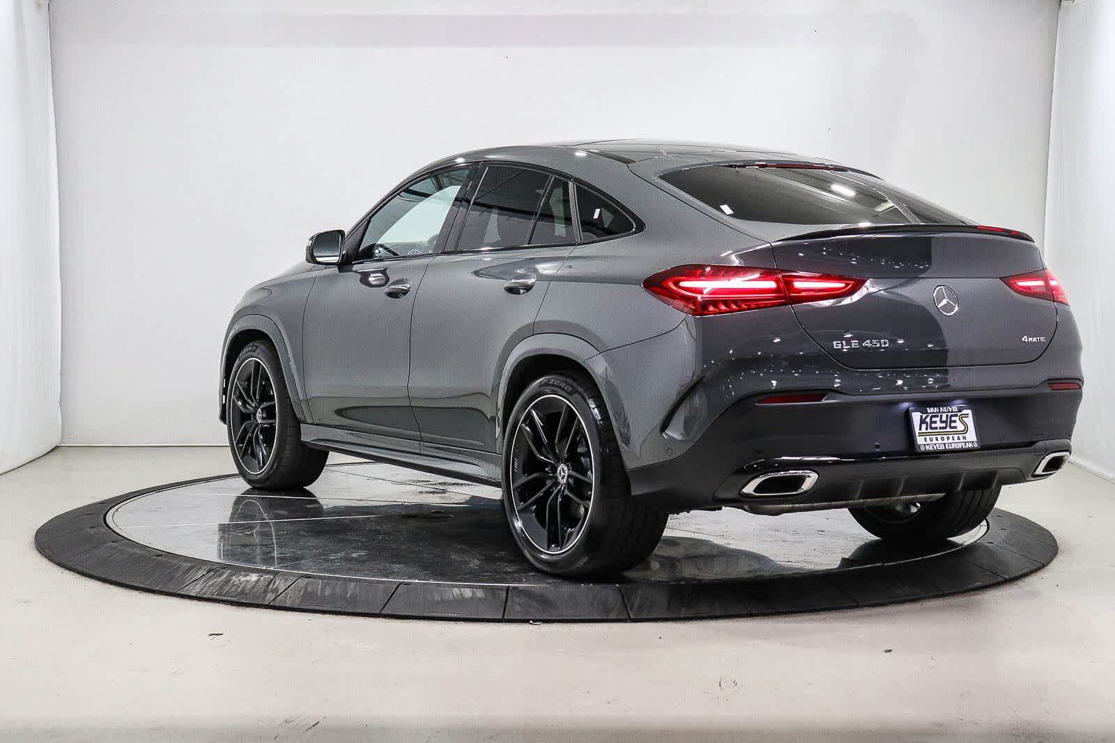 Thumbnail: 2026 Mercedes-Benz GLE - 2
