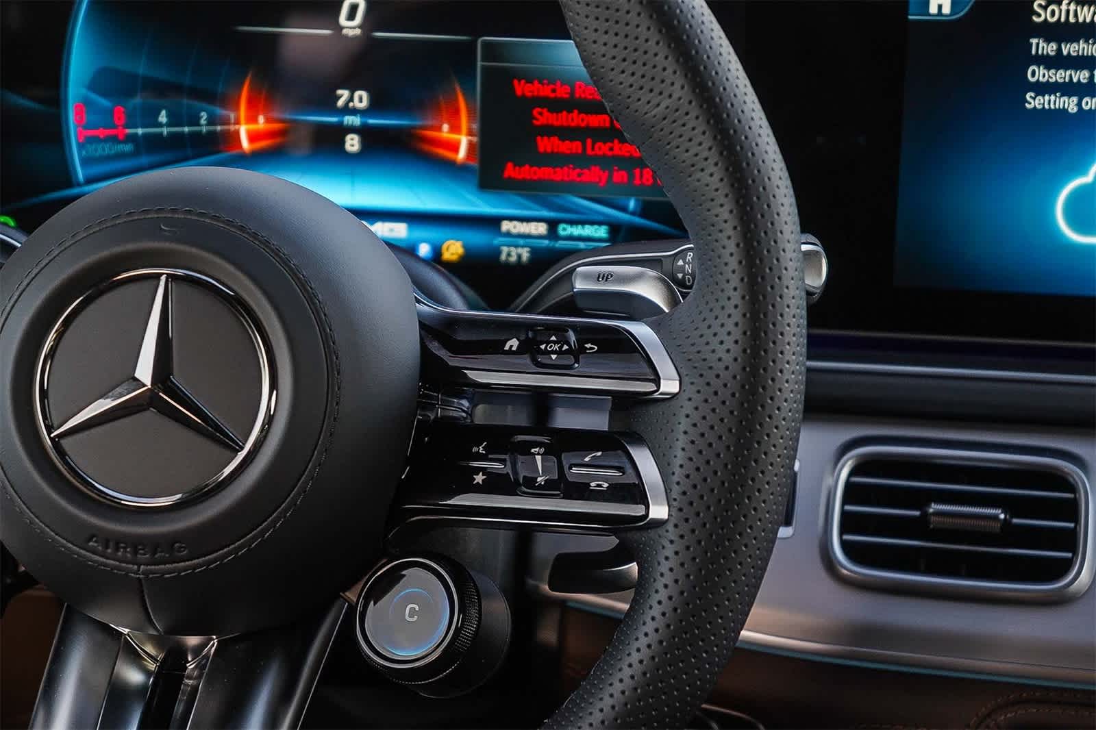 Thumbnail: 2026 Mercedes-Benz GLE - 18