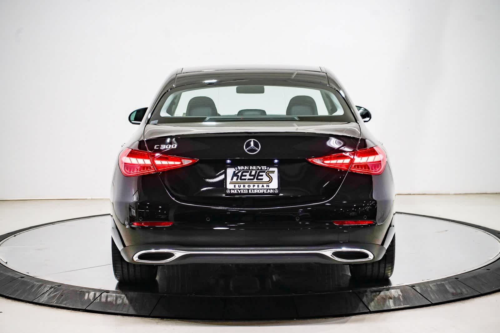 Thumbnail: 2025 Mercedes-Benz C-Class - 3