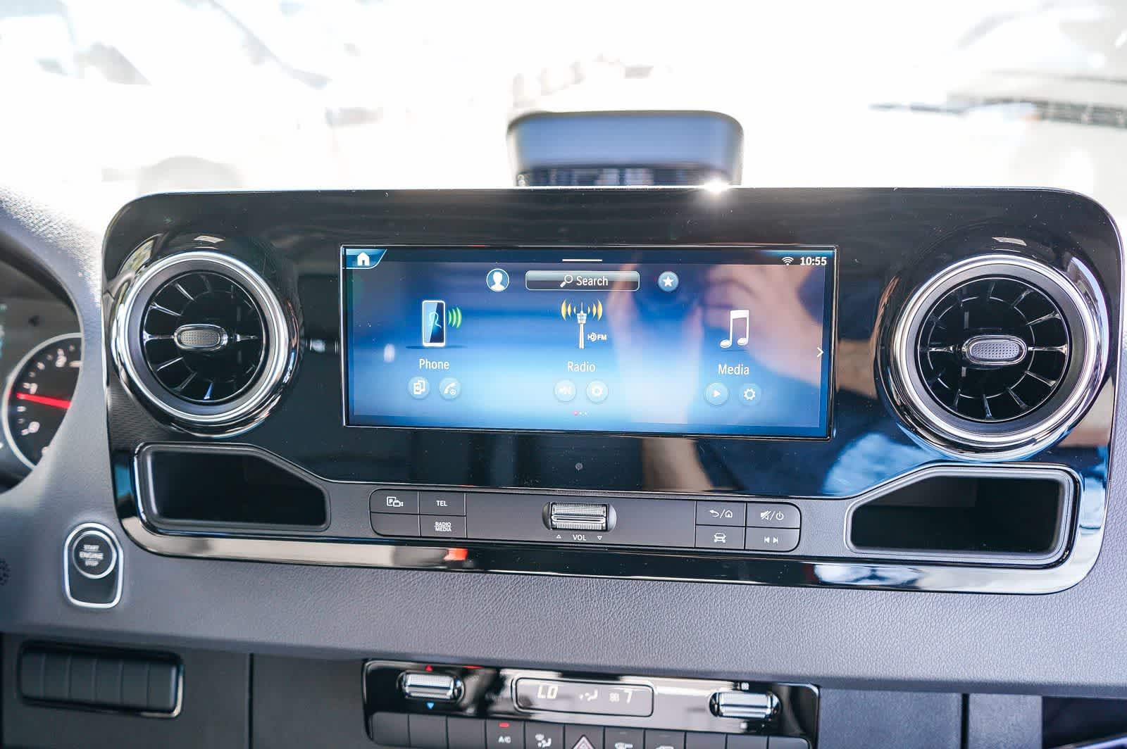 Thumbnail: 2026 Mercedes-Benz Sprinter - 14