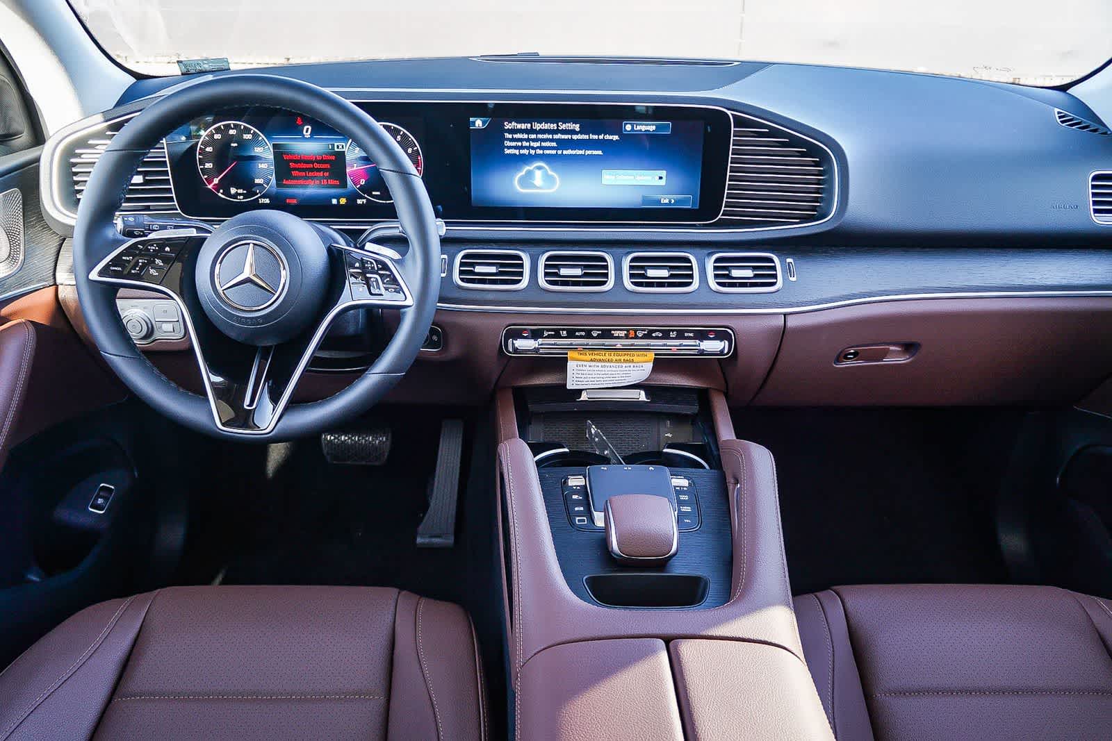 Thumbnail: 2026 Mercedes-Benz GLE - 13