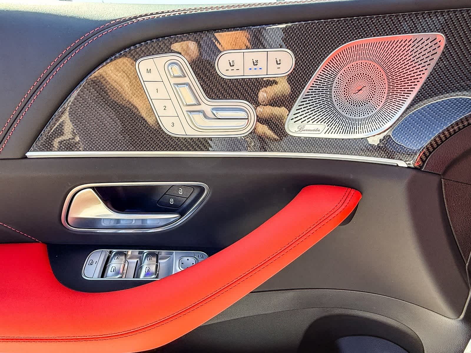 Thumbnail: 2026 Mercedes-Benz GLE - 22