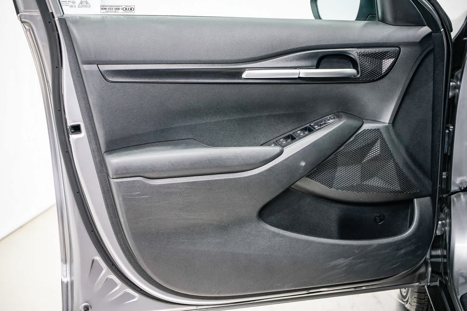 2021 Kia Seltos LX 18