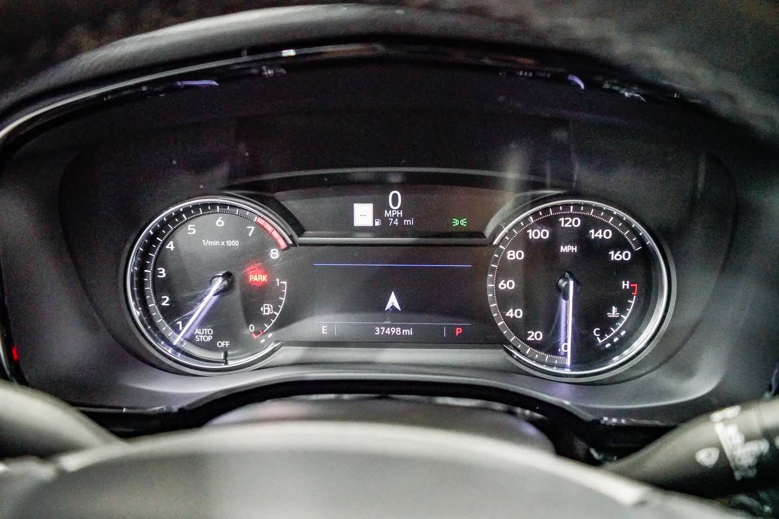 Thumbnail: 2023 Cadillac XT6 - 27