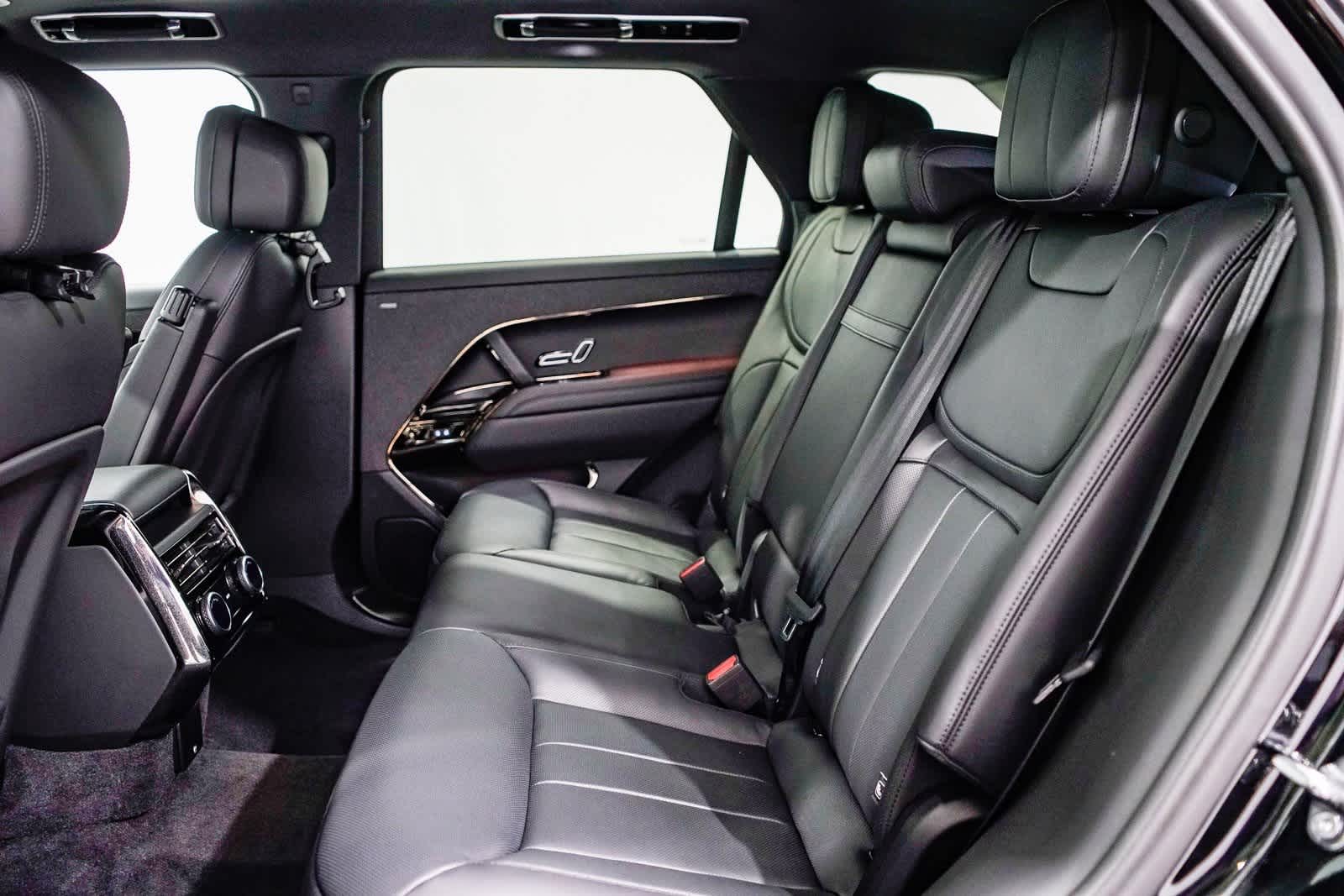 Thumbnail: 2024 Land Rover Range Rover Sport - 18