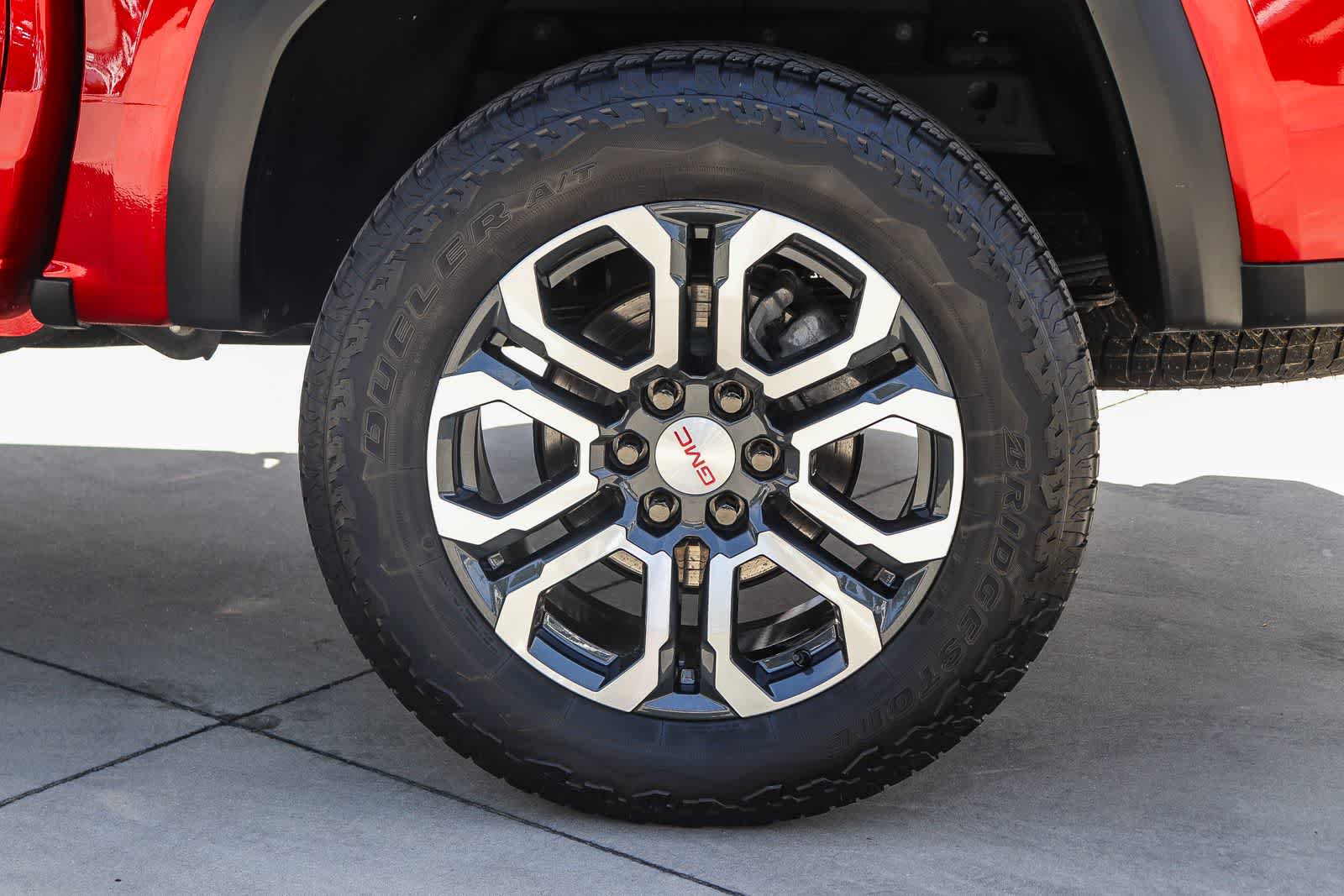 Thumbnail: 2024 GMC Canyon - 9