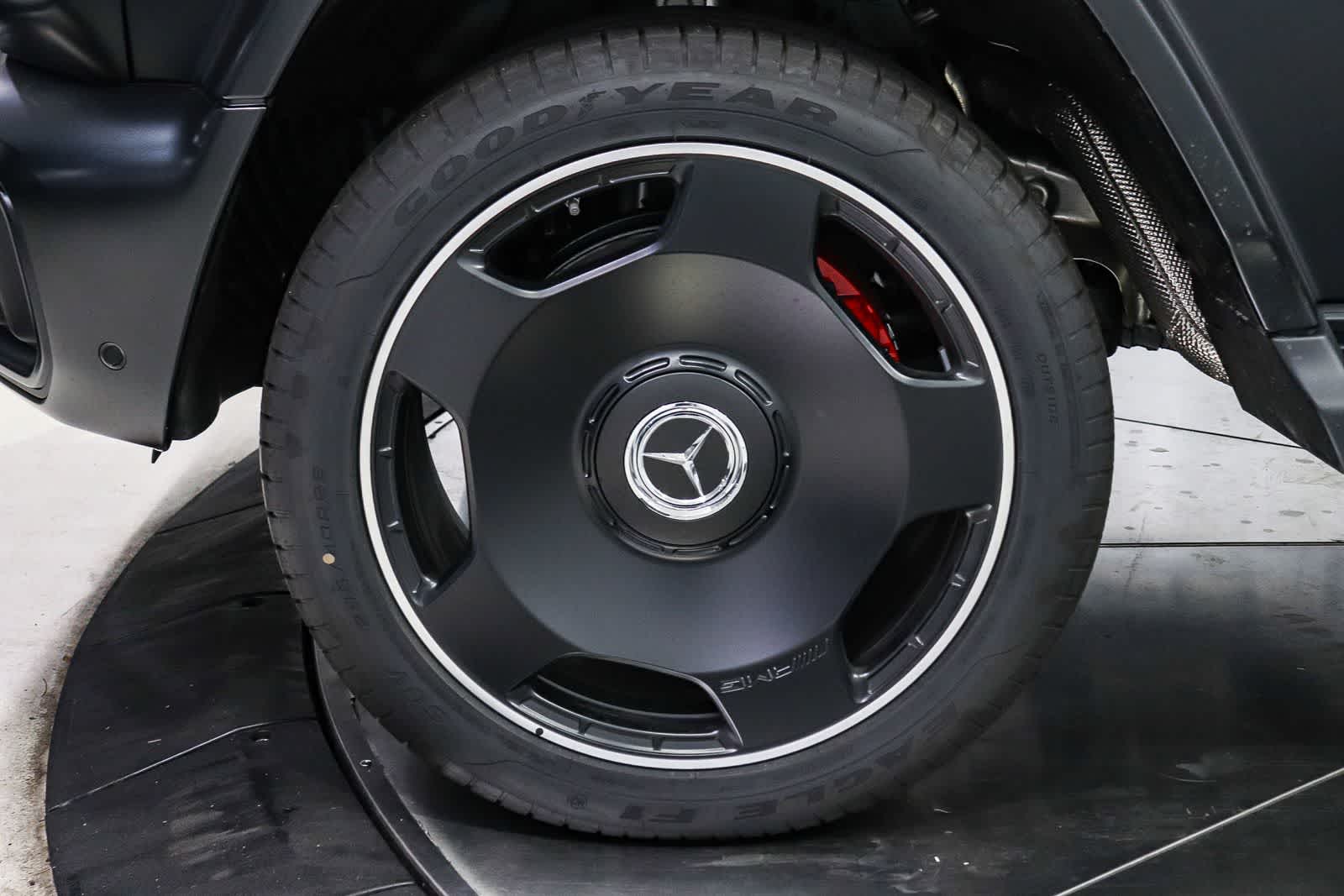 Thumbnail: 2026 Mercedes-Benz G-Class - 9