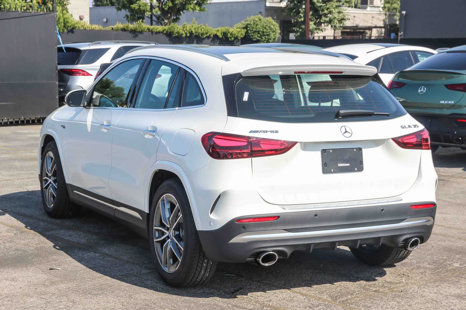 Thumbnail: 2026 Mercedes-Benz GLA - 6