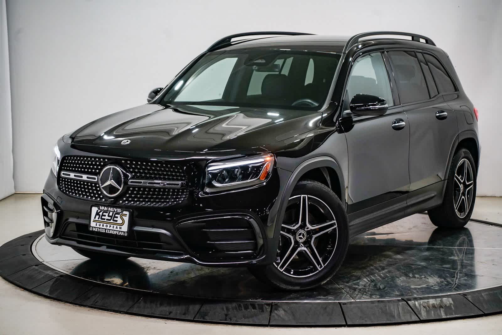 Thumbnail: 2025 Mercedes-Benz GLB - 1