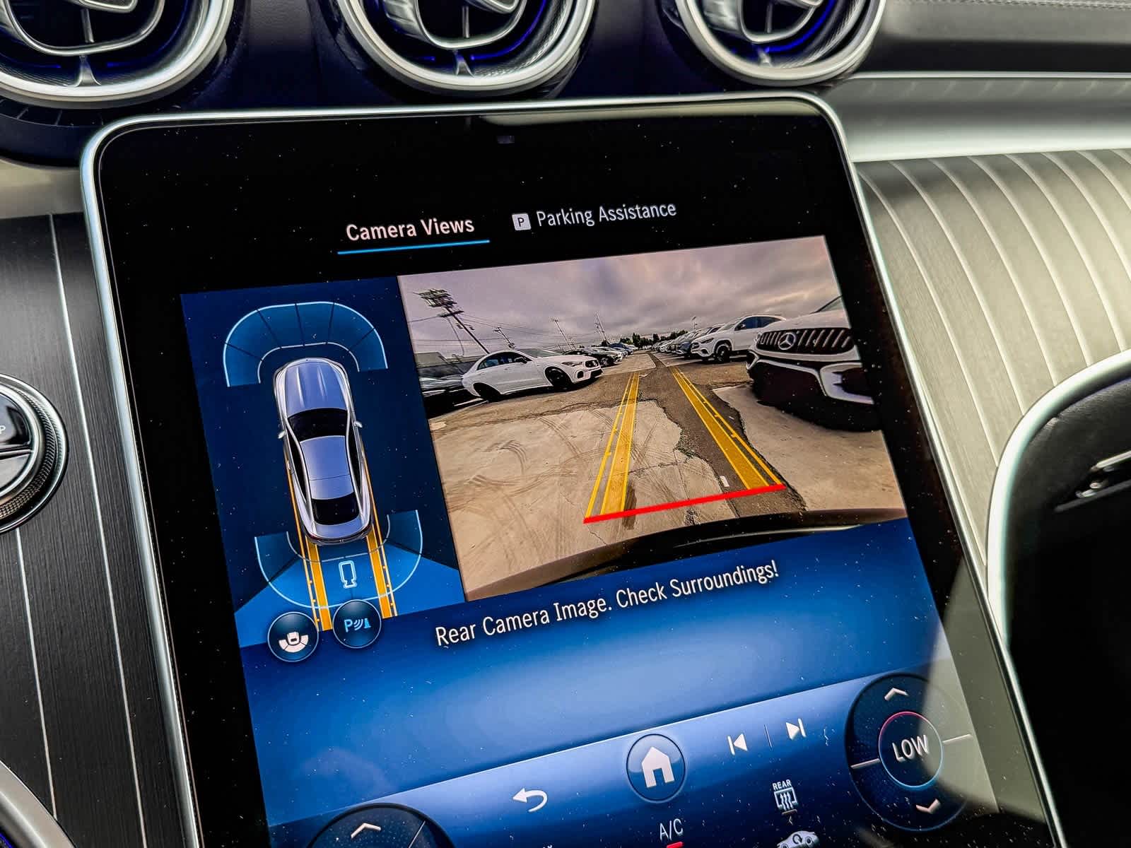 Thumbnail: 2026 Mercedes-Benz CLE - 25