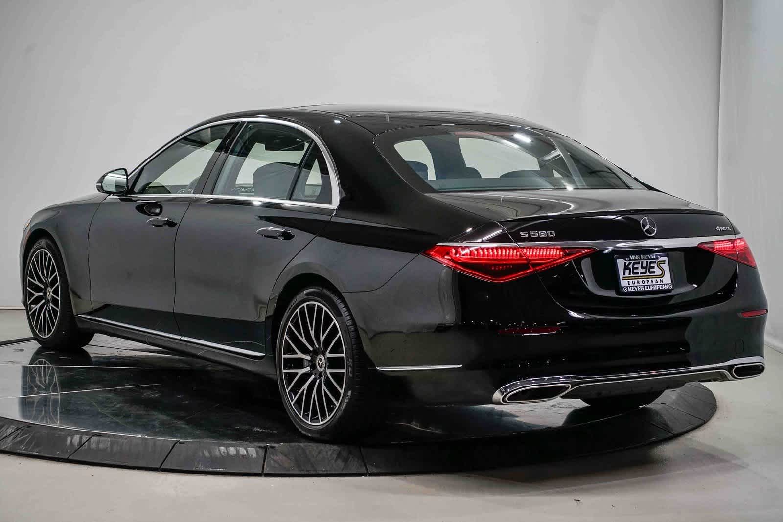 Thumbnail: 2025 Mercedes-Benz S-Class - 2