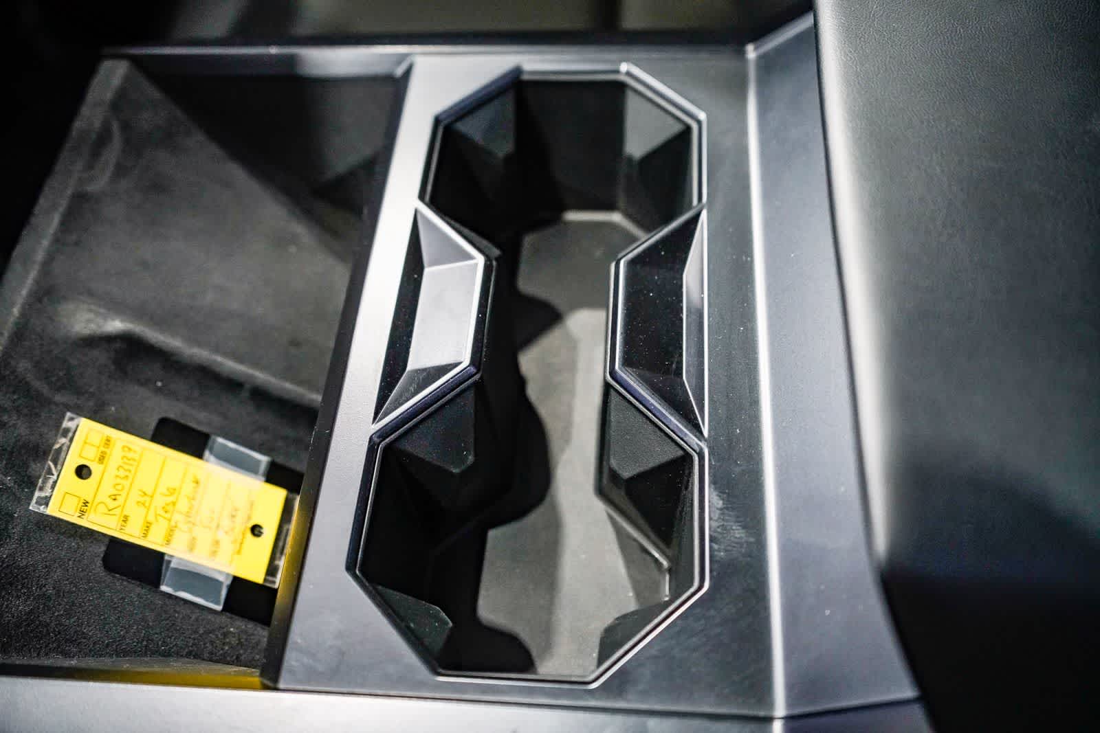 Thumbnail: 2024 Tesla Cybertruck - 23