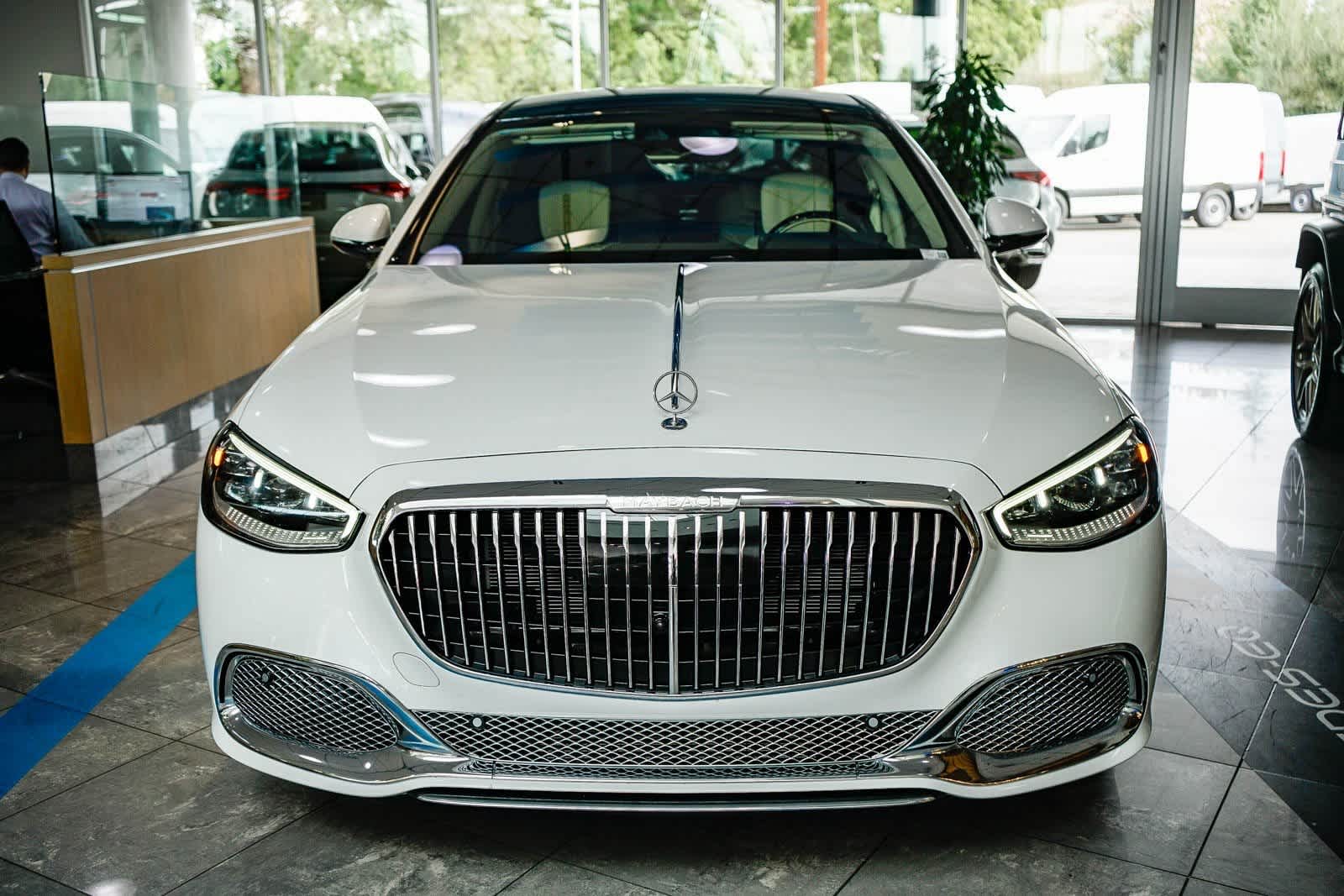 Thumbnail: 2024 Mercedes-Benz S-Class - 6