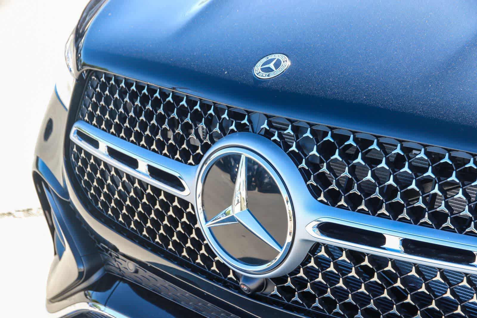 Thumbnail: 2026 Mercedes-Benz GLE - 9