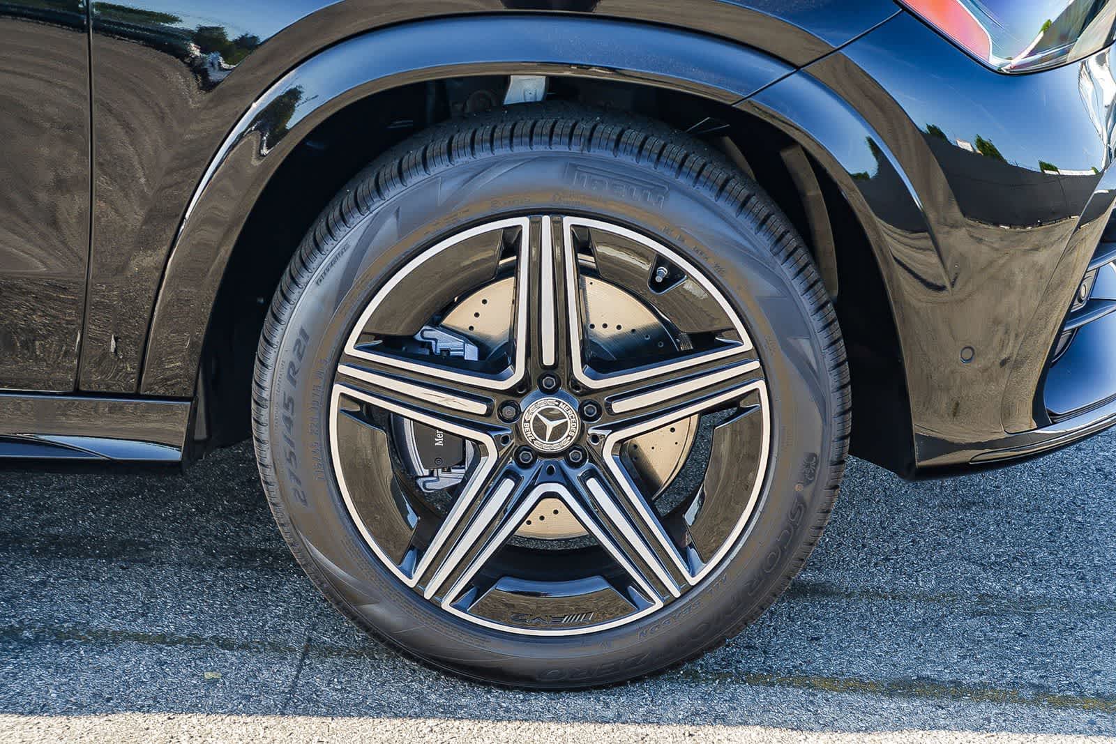Thumbnail: 2026 Mercedes-Benz GLE - 10