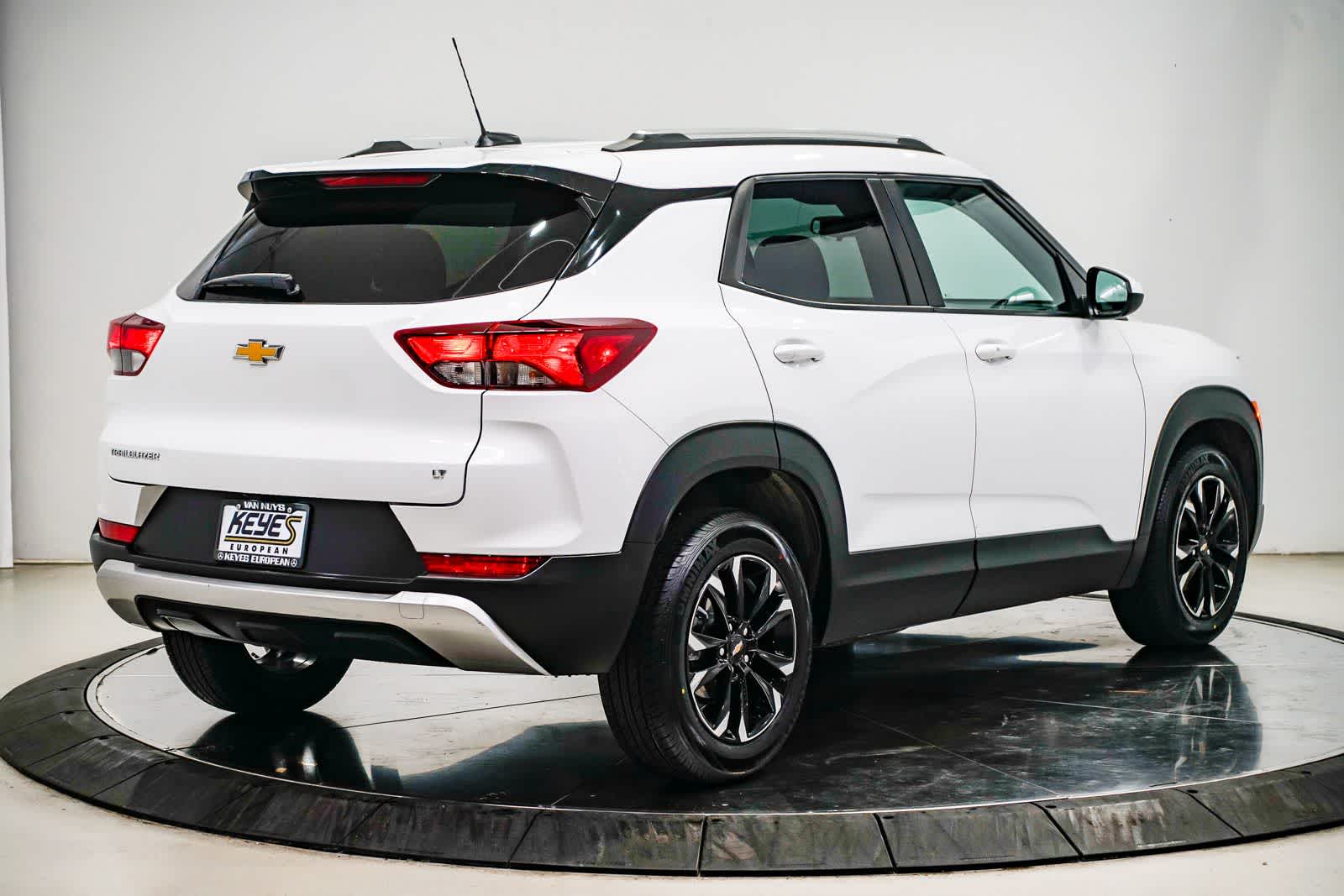 Thumbnail: 2022 Chevrolet TrailBlazer - 4