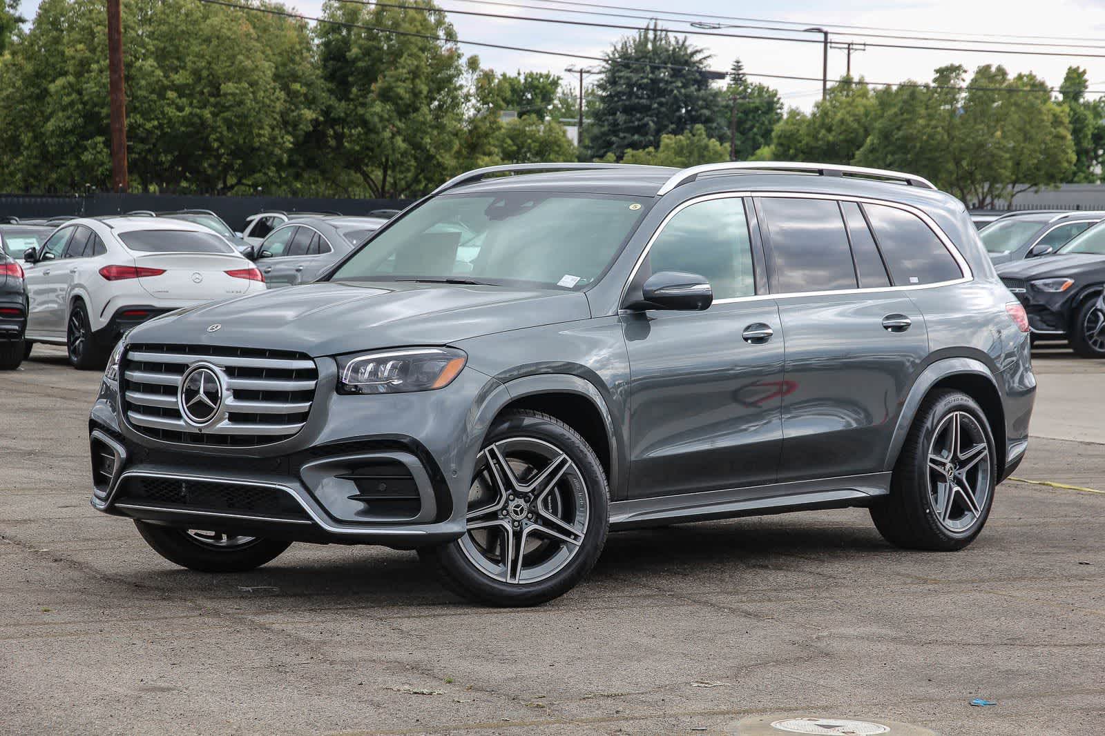 Thumbnail: 2026 Mercedes-Benz GLS - 1