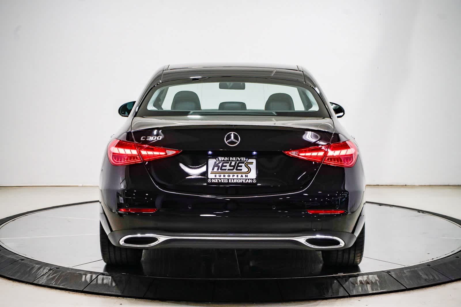 Thumbnail: 2025 Mercedes-Benz C-Class - 3