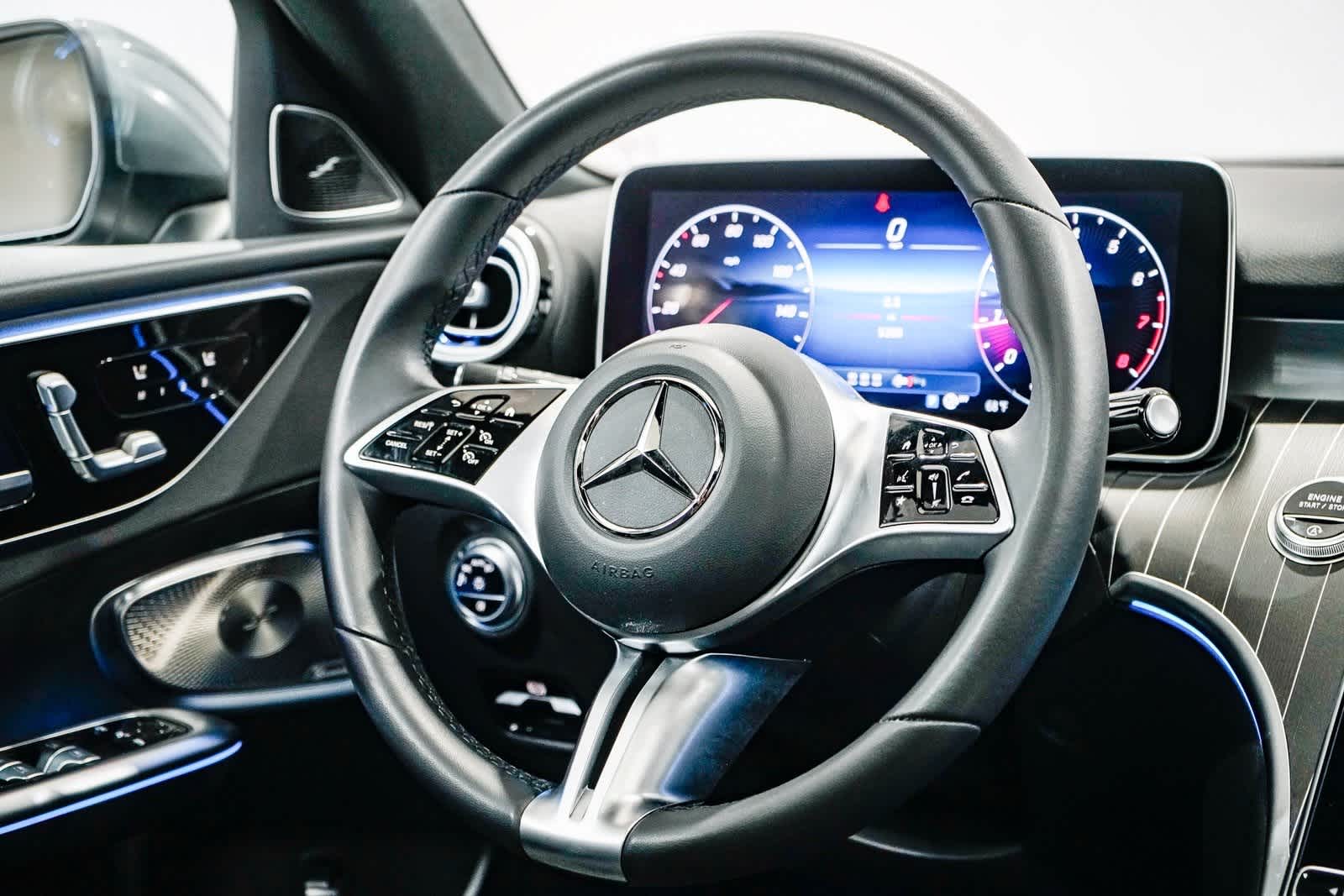 Thumbnail: 2025 Mercedes-Benz C-Class - 15