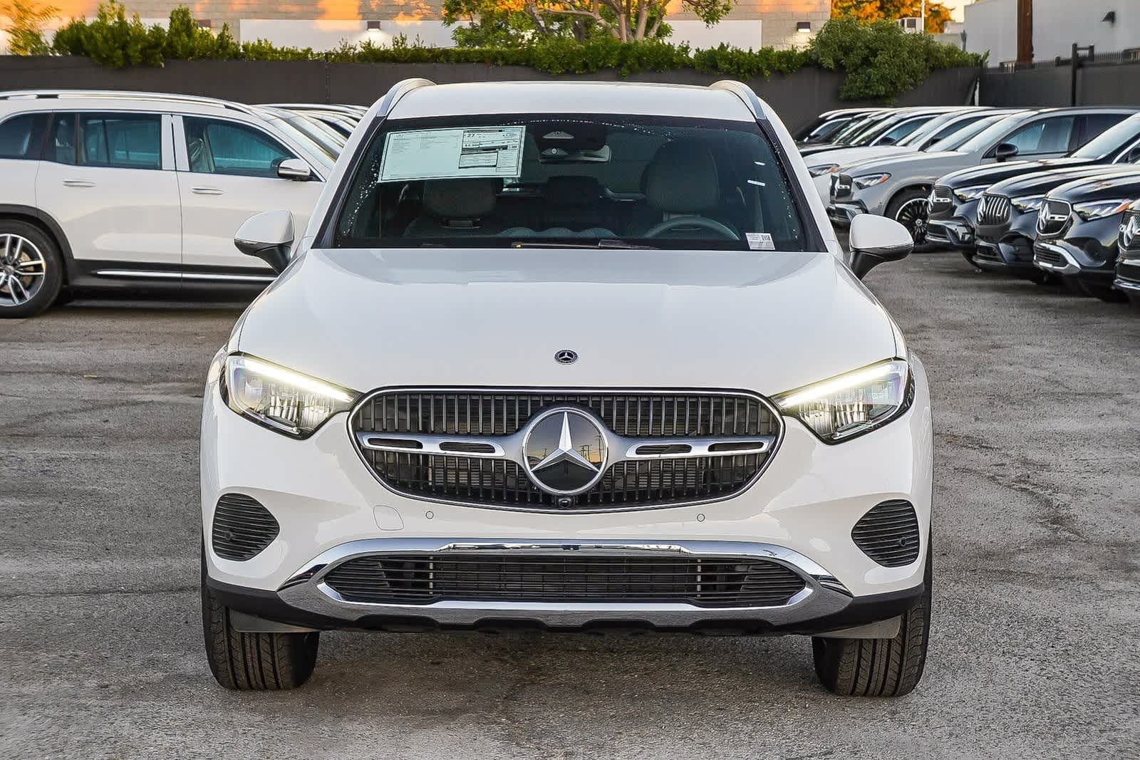 Thumbnail: 2026 Mercedes-Benz GLC - 2