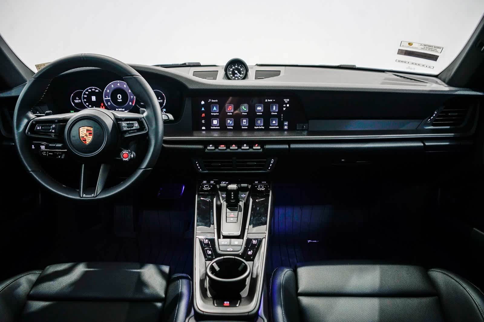 Thumbnail: 2025 Porsche 911 - 13