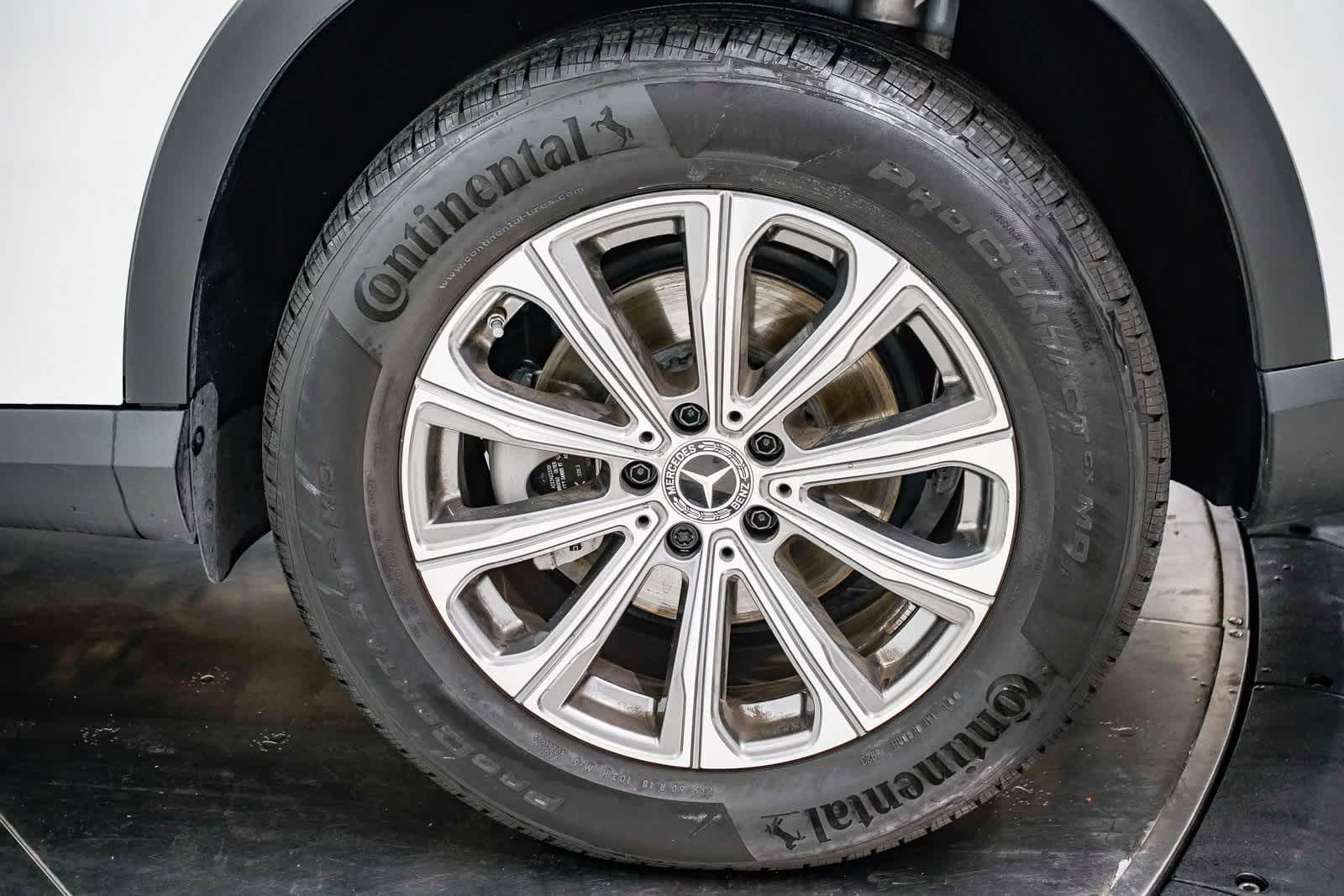2024 Mercedes-Benz GLC 300 10