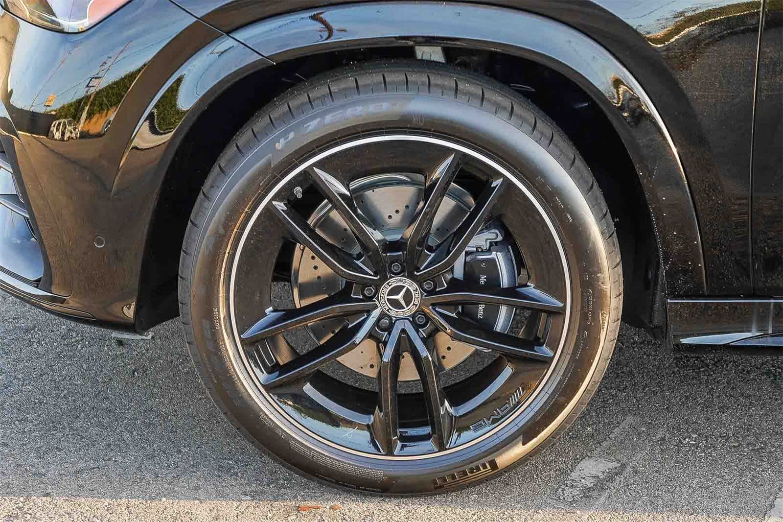 Thumbnail: 2026 Mercedes-Benz GLE - 10