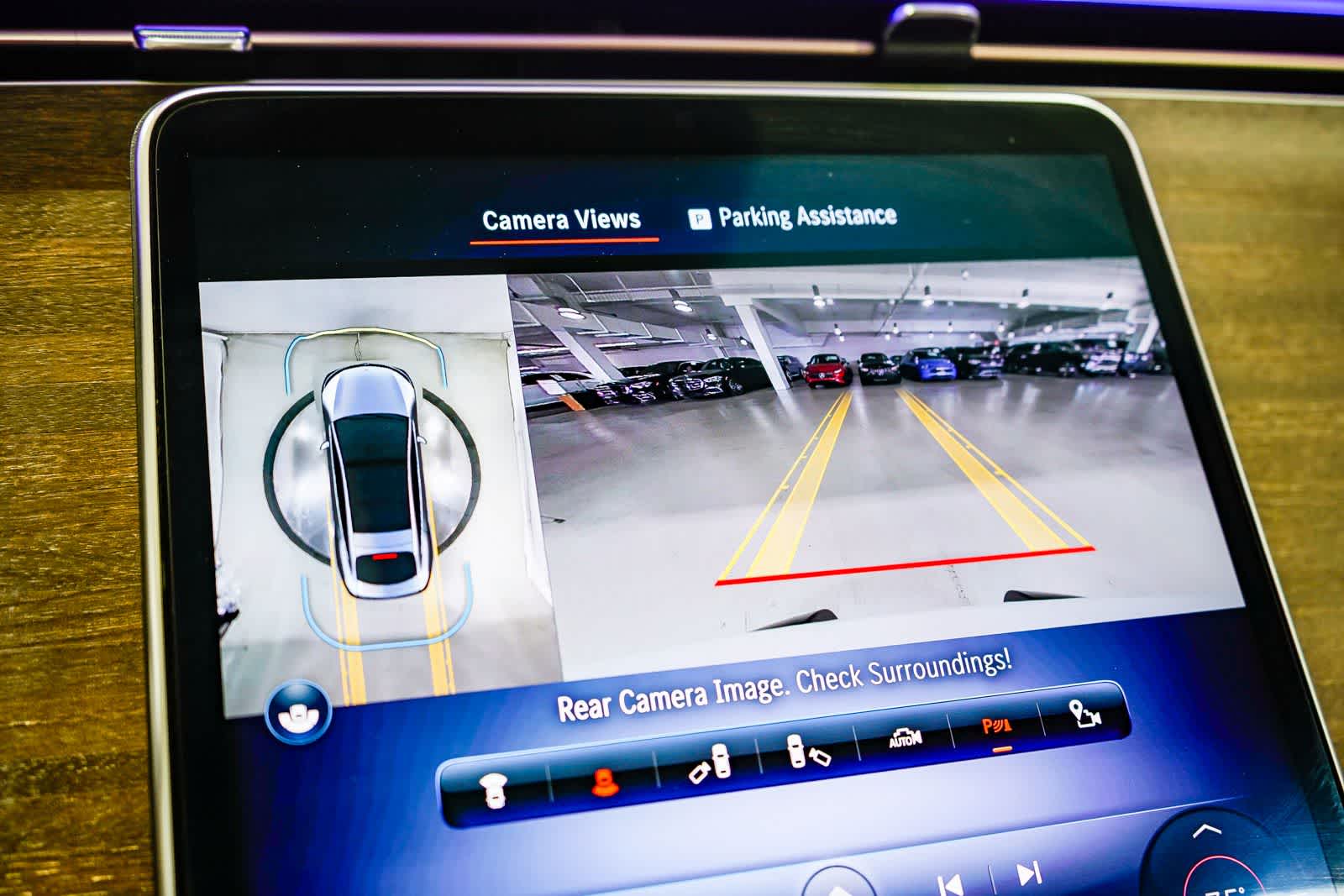 Thumbnail: 2023 Mercedes-Benz EQS - 24