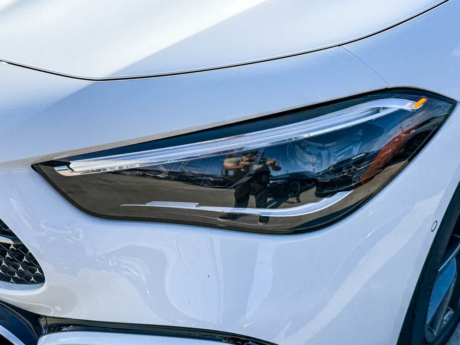 Thumbnail: 2026 Mercedes-Benz CLE - 10