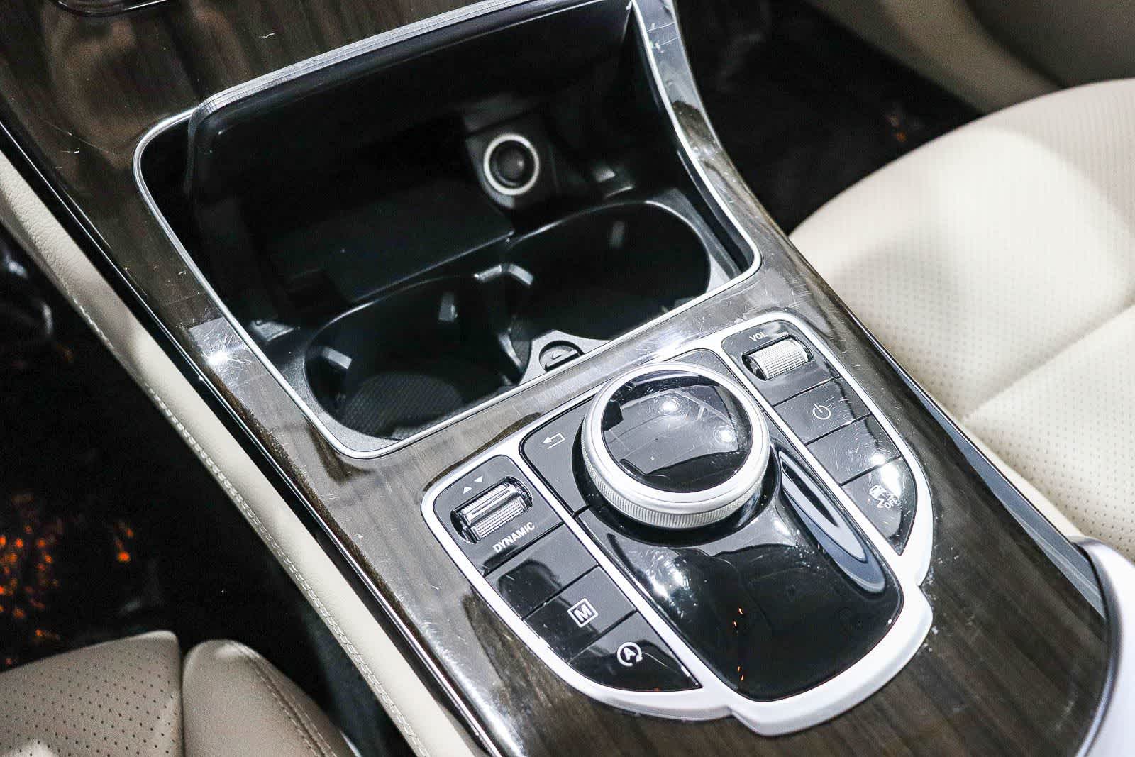 Thumbnail: 2019 Mercedes-Benz GLC - 21