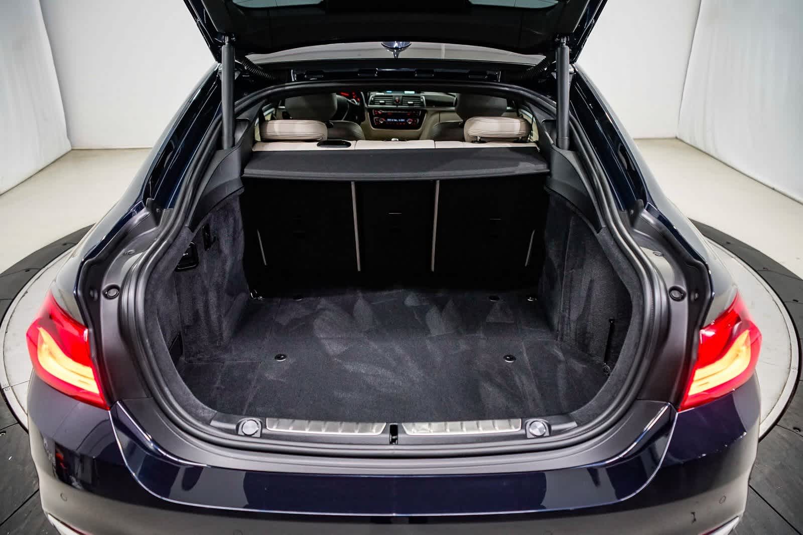 Thumbnail: 2018 BMW 4 Series - 27